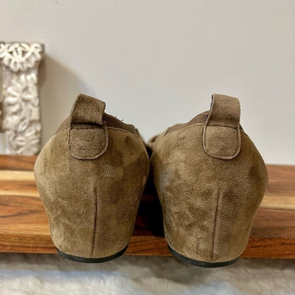 Vaneli Ardelia Suede Metallic Wedge Size 10 - Picture 7 of 14